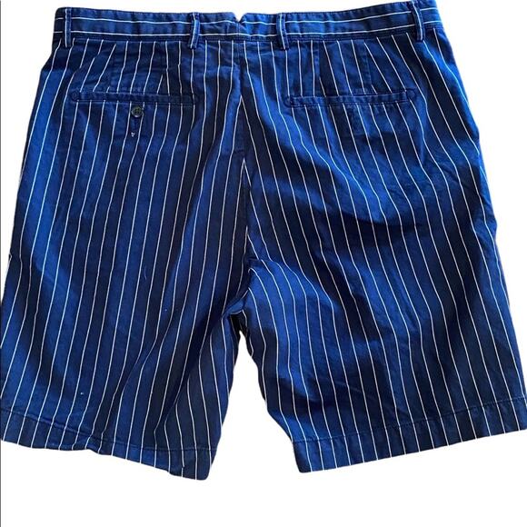 Daniel Cremieux Mens Size 36 Navy Pinstripe Newport Cotton Shorts. - Picture 2 of 5
